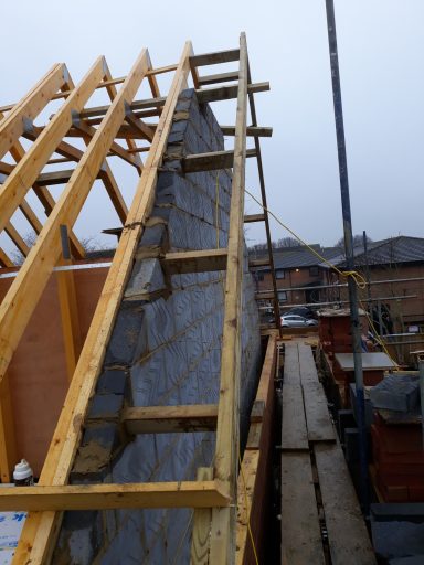 Timber roof truss